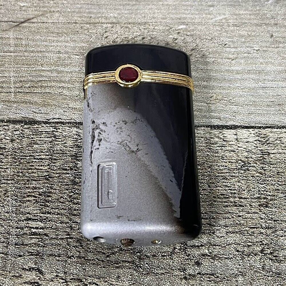 Colibri Quantum Silver/Black Gradient & Gold Trim w/Red Stone For Parts